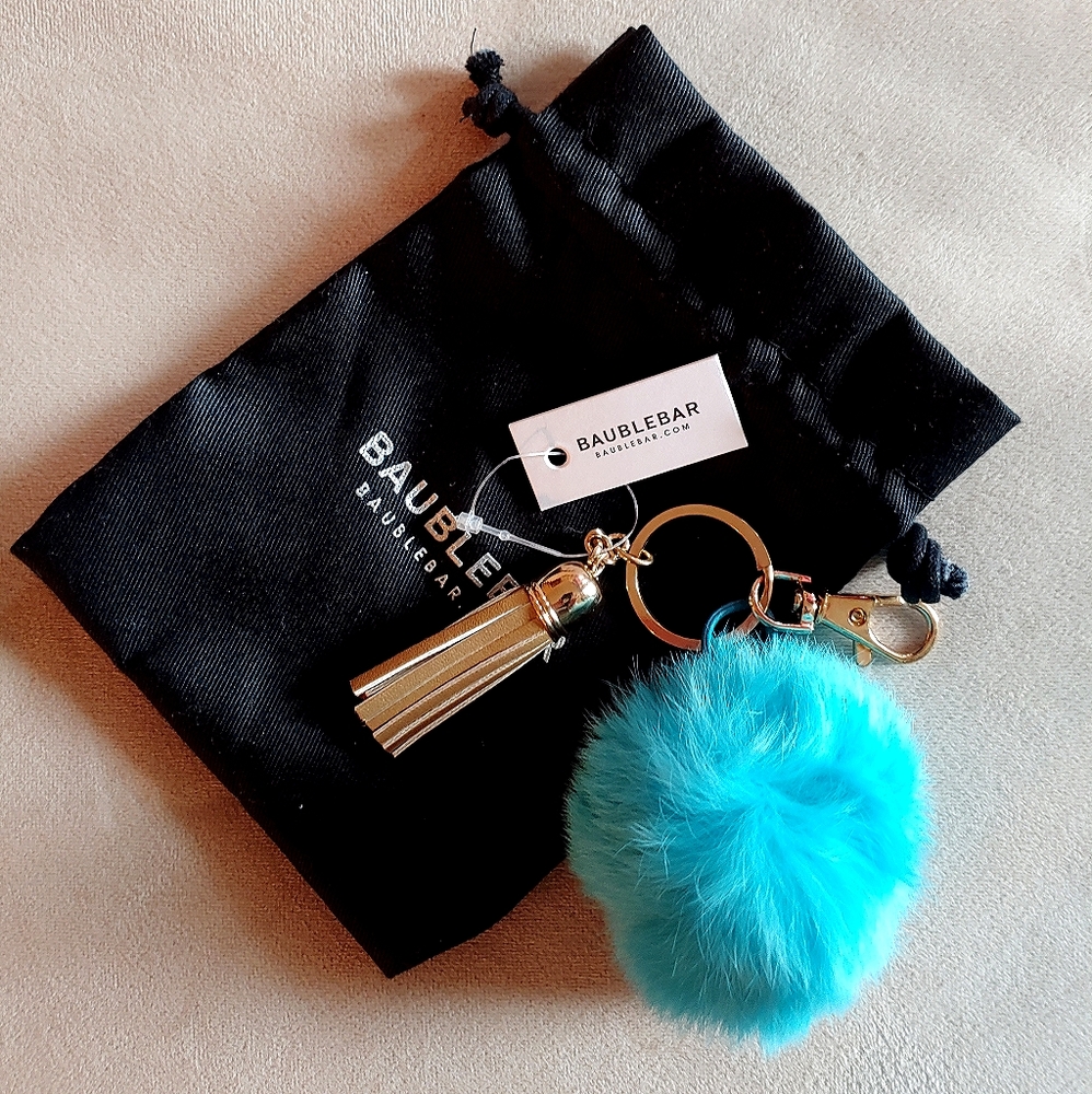 NWT BAUBLEBAR blue fuzzy pom pom keychain - Picture 2 of 4